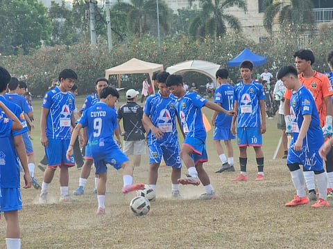 HAUSLAND- CIFA CUP 2026
Hausland Holdings Inc. ( HHI) CEO Christopher Ryan Tan; Clark International Football Academy President Alexander Dy- Reyes and The Villages general manager Matt Attaway lead a ceremonial kick off during the launching of the Hausland CIFA Cup 2026 in Clark on Saturday.
Photo by Chris Navarro