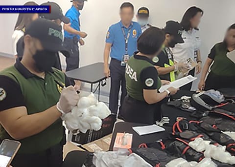 MANILA. Authorities intercepted more than P38.6 million worth of methamphetamine hydrochloride, locally known as shabu, in a drug interdiction operation at parcel facilities in Pasay City.