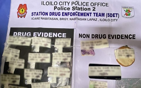 Operatives of Iloilo City Police Station 2 arrested a high-value individual during a buy-bust at around 11:15 p.m. on March 31, 2026, at Zone 2 Relocation Site, Barangay Ingore, La Paz District, Iloilo City, seizing 13 sachets of suspected shabu valued at P408,000. (Photo courtesy of ICPO)