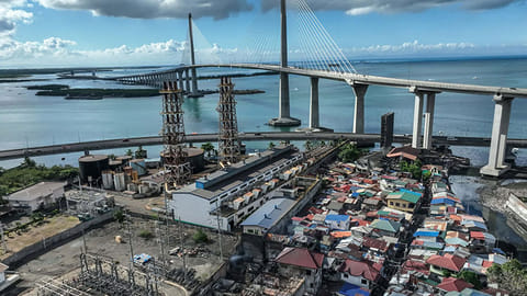 31 ka balay naugdaw sa 3 ka sunog