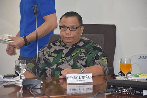 ILOILO. Iloilo City Police Office Director Henry Biñas met with City Government officials and members of PDEA, Philippine Coast Guard, and DILG to talk about the city's peace and order situation. (Courtesy of Iloilo City Government)