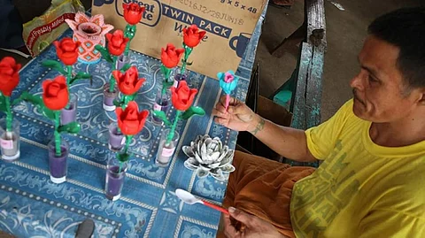 CAGAYAN DE ORO. The city government through Hapsay Buhay program in partnership with the Department of Trade and Industry (DTI) and Bureau of Jail Management and Penology (BJMP) conducted a livelihood training workshop for the inmates in Lumbia City Jail. (CIO PHOTO)