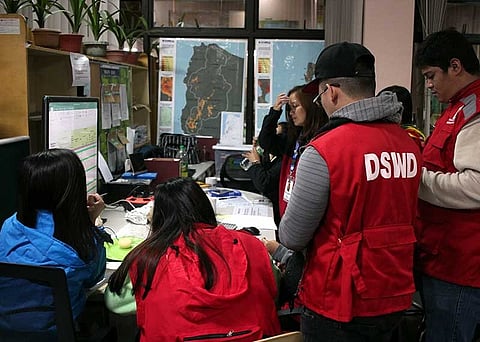 BAGUIO. Government agencies in the Cordillera Administrative Region continuously monitor the weather and number of evacuees to make sure assistance is given to those in need during the onslaught of Typhoon Rosita. (Photo by Jean Nicole Cortes)