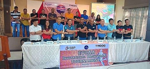 TACLOBAN. University presidents and representatives from eight state university and colleges in Eastern Visayas lock arms to signify their support and commitment after the signing of the memorandum of agreement of the first inter-collegiate basketball tournament launched by the Eastern Visayas Collegiate Athletic Association on January 11, 2019 in Tacloban City. (Contributed photo)