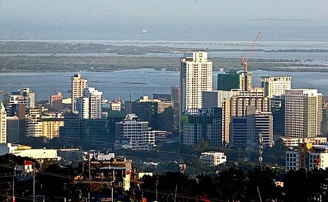 Sugbo himuo’ng sentro sa negosyo