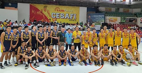 CEBU. Team A exploded in the fourth quarter to defeat Team B, 102-83, in the Cebu Schools Athletic Foundation Inc. high school All-Star Game. (Photo by Arni Aclao)