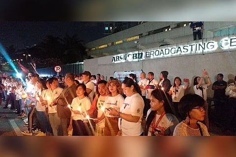 (Photo credit to National Union of Journalists of the Philippines Facebook page)