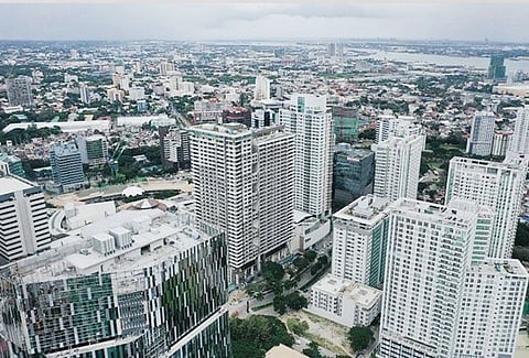 FIRST TO RECOVER. Even as people are isolated in their homes, a lot of things are happening online, which will accelerate the economic recovery. And real estate is said to bounce back first as housing prices remained stable. (Sunstar File)