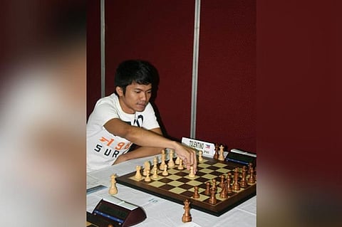 FIRE ON BOARD. Fide Master Rustum Tolentino in action. (File Photo)