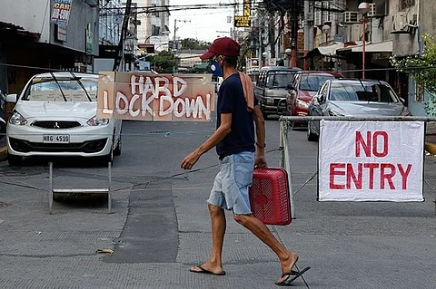 MANILA. The economy was almost at a standstill in April and May 2020, when most local government units imposed lockdowns to stop the spread of the novel coronavirus. (File Photo)