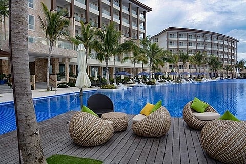 LINKING DESTINATIONS. Photo shows Dusit Thani Mactan Cebu, one of the resorts located in Mactan Island. A travel bubble between Lapu-Lapu City, Philippines and Incheon City, South Korea is being eyed by the Lapu-Lapu City Government as its first step to rebuild Mactan Island's tourism sector. (SunStar file)