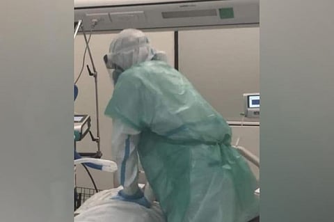 NEGROS. Medical Health workers continue to battle the increasing number of Covid-19 cases in Bacolod City and Negros Occidental. (CLMMRH-Horizon photo)