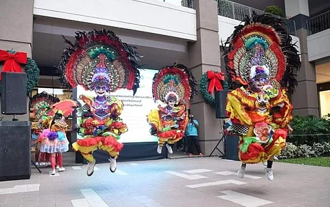 BACOLOD. Mayor Evelio Leonardia said that the spirit of MassKara Festival lives on amid the Covid-19 pandemic. (Bacolod PIO Photo)