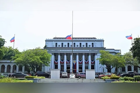NEGROS. Curfew in Negros Occidental will not be lifted but most likely will be shortened instead. (File photo)