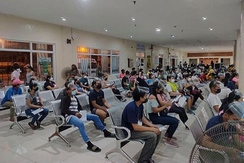 ZAMBOANGA. Some 219,078 individuals representing 32 percent of the target eligible population of 694,696 are now fully vaccinated against Covid-19 in Zamboanga City. A photo handout shows residents belonging to different priority groups trooped to the Integrated Bus Terminal (IBT) to be inoculated as the IBT was opened as one of the walk-in vaccinated centers. (SunStar Zamboanga)