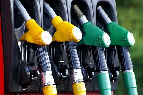 Minimal oil price decrease for gasoline
