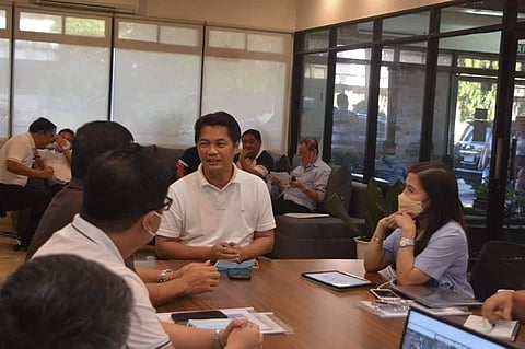 Business sectors in Bacolod City ask the help of incoming Mayor Alfredo Benitez for the review of the wage hike order increasing the salaries of workers to P410 to P450 daily that took effect on June 5. (Contributed photo)