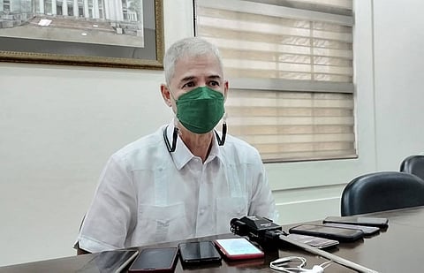 NEGROS. Negros occidental Governor Eugenio Jose Lacson is urging various local government units to ensure the safety of commuters in their localities as milling starts Monday, August 22, 2022. (File Photo)