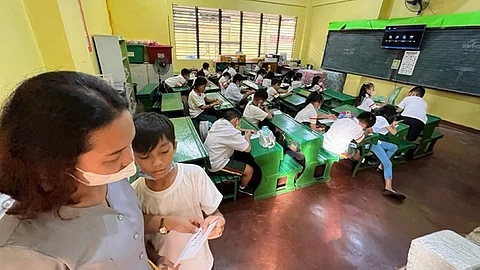 DepEd orders public school teachers to focus solely on teaching