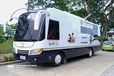 City’s mobile library resumes services to far-flung brgys
