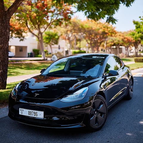 Launch of MOTOR's Electric Car-Sharing in the UAE