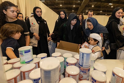 Her Highness Latifa bint Mohammed Participates in the ‘Tarahum for Gaza’ Campaign