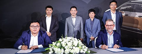 Geely Holding Group RIDDARA Partners with AGMC to Bring 100% Electric Pickup Truck to the UAE