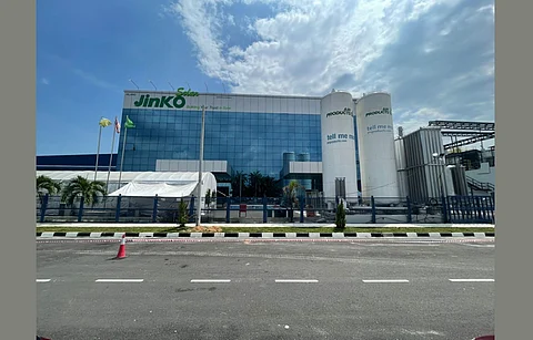 JinkoSolar Building - TaiyangNews China Solar PV News Snippets