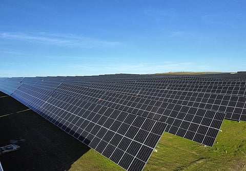 Q Energy Sells 2 Spanish PV Plants To Dos Grados For €80 Mn