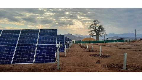 Solar finance reform is essential to triple renewables globally and ensure energy access for all, especially the underserved regions of the world, reads the Global Solar Council’s new position paper. (Illustrative Photo; Photo Credit: Tukio/Shutterstock.com)