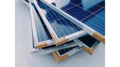 Solar modules with aluminum frame