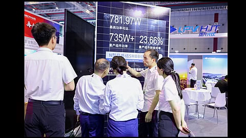 Bifacial boost: Leascend Photovoltaic showcased its latest HJT module with 90% bifacial gain, which, when factored in, can reach greater than 780 W of output power, according to the company. (Source: Leascend Photovoltaic Technology Co. Ltd.)
