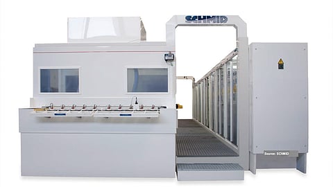 Single-Side Inline Texturing: SCHMID’s 10-lane system enables front-side-only alkaline texturing without the use of nitric acid, designed for G12 wafers and cell architectures that require rear-side protection. (Source: SCHMID)