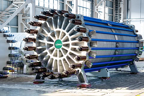 At Qinhuangdao steel factory, two 3,000 Nm³/h electrolyzers were deployed to supply green hydrogen for partial coke replacement, contributing to reduced CO₂ emissions. (Photo Credit: The smarter E AWARD 2025)