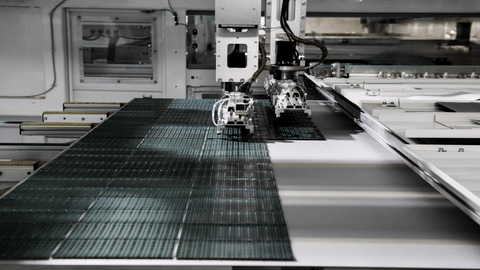 Hybrid back-contact solar cells combine TOPCon and HJT passivation to achieve efficiencies above 28%. (Photo Credit: AIKO)