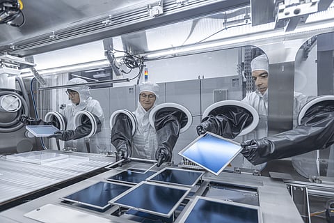 The Pero-Si-SCALE laboratory aims to help scale perovskite-silicon tandem processes using industrial deposition and coating techniques. (Photo Credit: Fraunhofer ISE)