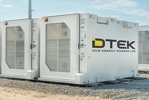 The DTEK-Fluence portfolio comprises 6 battery storage facilities with a combined capacity of 200 MW / 400 MWh across Ukraine. (Photo Credit: The smarter E AWARD 2026)