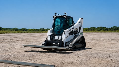 Xpanner’s Shake-Out app uses GNSS-based, on-screen guidance to help skid-loader operators distribute piles at planned locations on utility-scale solar sites.