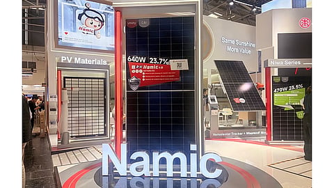 Jolywood showcased its Namic 1.0, windproof, anti-glare, and Niwa Black TOPCon modules at Intersolar Europe 2026.
