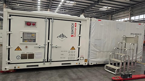 Suntech's new ESS is getting ready to be shipped to Ukraine.