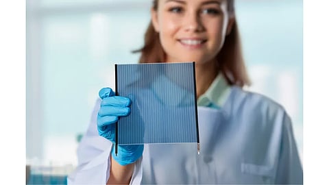 HeiQ’s silver nanowire electrodes offer an alternative to visible silver grids in the BM10 semi-transparent OPV platform, according to Brilliant Matters.