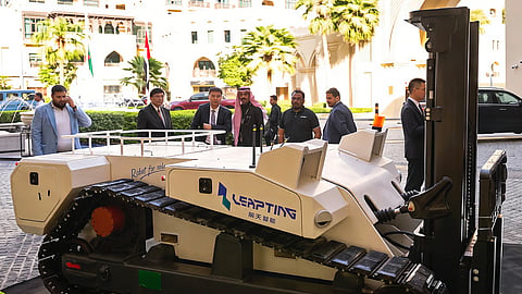 LEAPTING’s AFR uses adjustable forks to pick up pallets and can lift loads to a height of 3 m, according to the company.