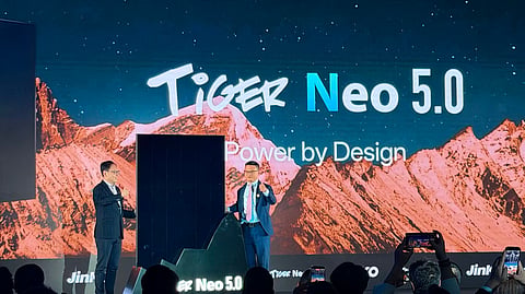 JinkoSolar executives unveil the all-black Tiger Neo 5.0 module at the company’s 2026 Global Tech Day in Shanghai.