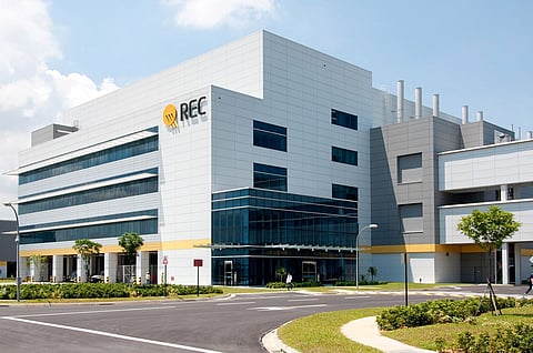 REC has improved average PERC cell efficiency to 20.21% for a production batch, which it plans to implement in its mass production line in Singapore by November (photo credit: REC Solar).