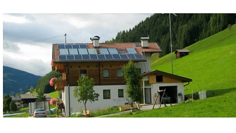Ukraine Adds 3.4 MW Residential PV In Q1/2017