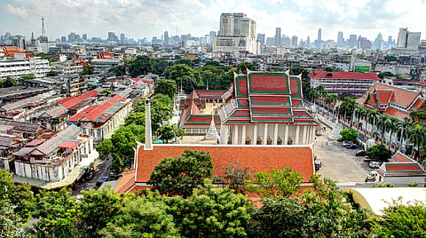 The total volume of household rooftop solar power systems of up to 10 kW capacity eligible for feeding access power into the grid for a fixed premium tariff in Thailand has been divided into 70 MW for the Provincial Electricity Authority and 30 MW for Metropolitan Electricity Authority. Pictured is the cityscape of Bangkok. (Photo Credit: www.goodfreephotos.com)