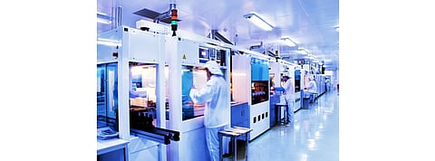 MIT & NREL have conducted research on thinner wafers to drive down eventual cost for solar panels which they say is helpful for manufacturers who are planning expansion their production technologies. Early movers, the team explains, stand to benefit largely. However, manufacturers are currently rather looking at larger wafers. (Photo Credit: Massachusetts Institute of Technology)