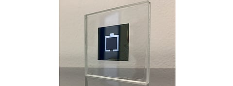 A Helmholtz Zentrum Berlin (HZB) research team realized a 29.15% efficiency level for a perovskite and silicontandem solar cell using a typical laboratory scale of 1 cm2, however it claims scaling up is possible. (Source: Eike Kohnen/HZB)