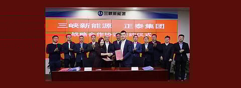 With the signing of a strategic cooperation agreement between Chint Group and China Three Gorges, both the companies look forward to strengthening technology research and development, and providing advanced and efficient products. (Photo Credit: Chint New Energy)