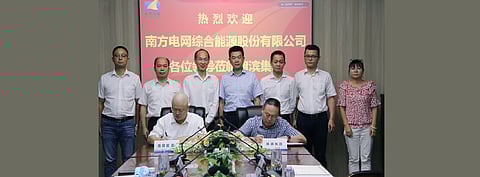 With glass producer Kibing signing a cooperation agreement with China Southern Power Grid, the focus will be on the PV power generation energy-saving industry in the rooftop segment, and actively promoting the application of ultra-white float glass in photovoltaic modules. (Photo Credit: Kibing Group)